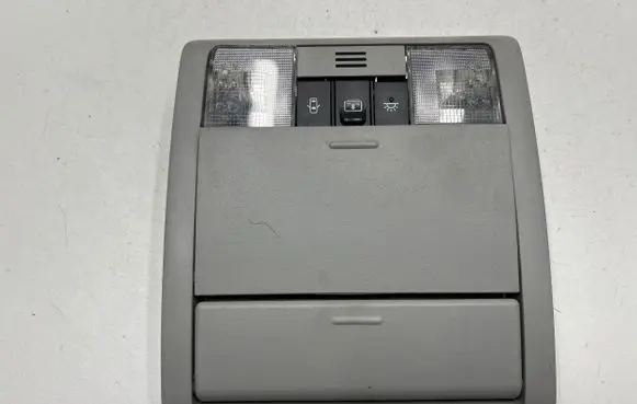 Toyota Verso Front seat light
