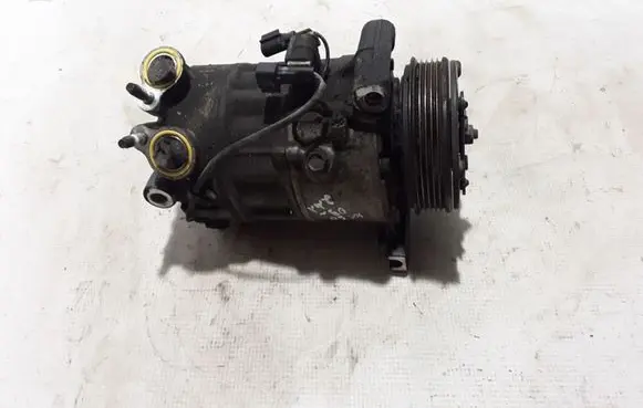 Volvo XC60 Air conditioning (A/C) compressor (pump) 30630921