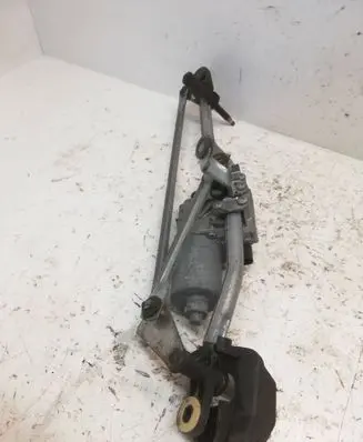 Audi A5 8T 8F Front wiper linkage and motor 8T1955023D 611083101