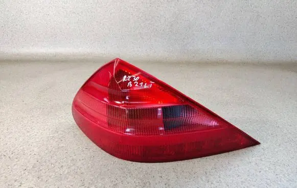 Rear/tail lights