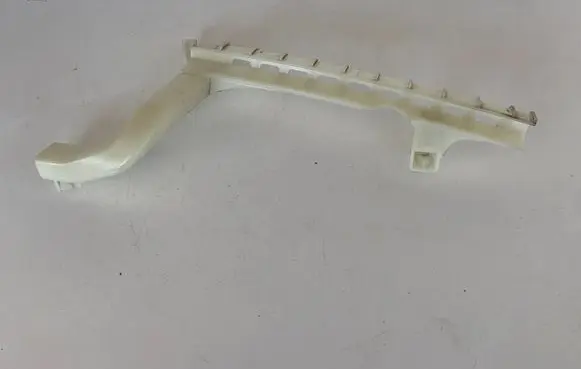Audi A3 S3 8V Rear door windshield rail 8V5839068