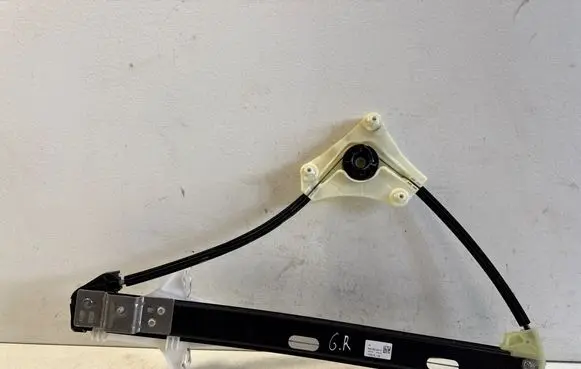 Volkswagen T-Roc Rear window lifting mechanism without motor 2GA839462G