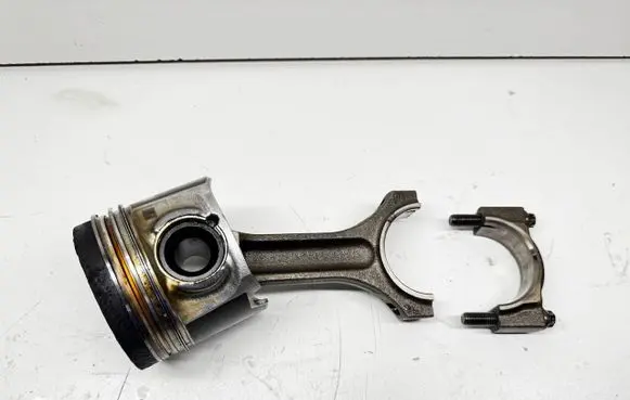 BMW 5 F10 F11 Piston with connecting rod 8508023 11248508023 7812596