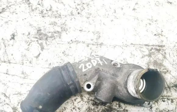 Opel Zafira A Engine coolant pipe/hose 90572899 25003185