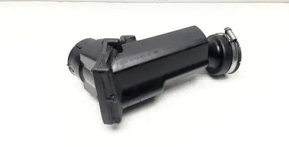 Volvo V70 Intake resonator 30741452