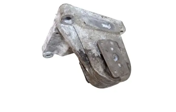 Volvo S60 Engine mount bracket 30680770