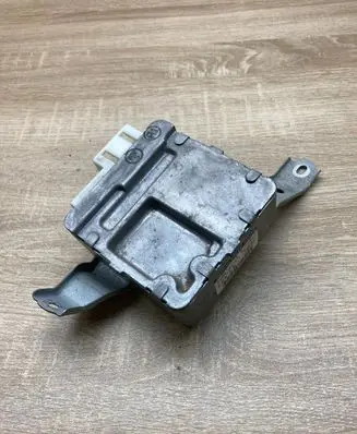Toyota Yaris Power steering control unit/module 896500D030 99120401