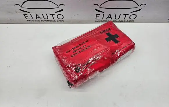 BMW 5 E60 E61 First aid kit 8163269