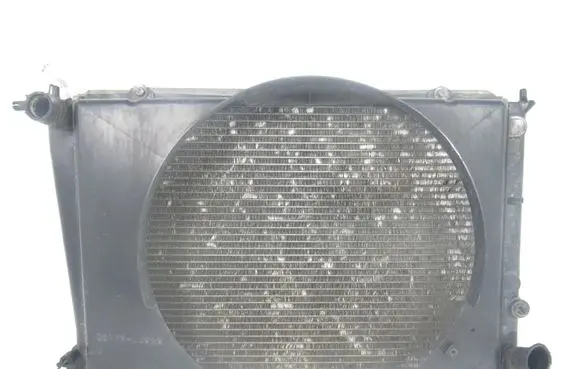 Hyundai H-100 Coolant radiator 253504A100 253104A100