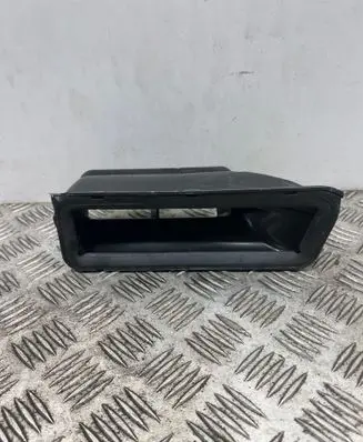 Volkswagen Tiguan Air intake duct part 5Q0129618K