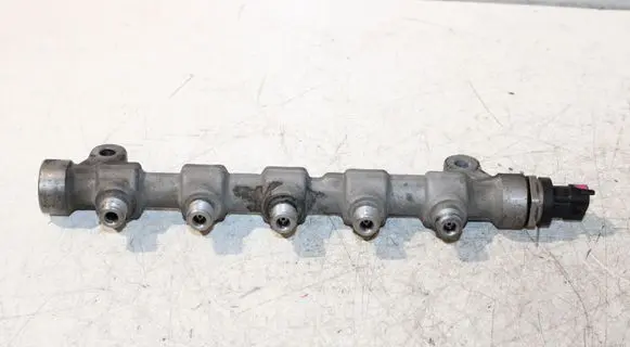 KIA Ceed Fuel main line pipe 314002A420