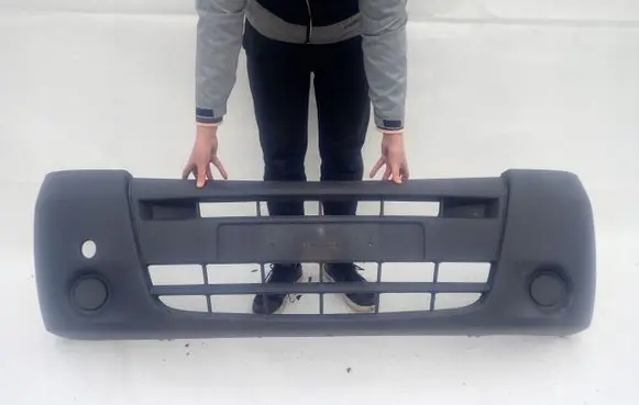 Nissan Interstar Front bumper