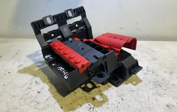 BMW X3 G01 Current control relay BMPP92F218 6841701 0503901541