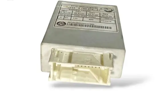 BMW 5 E60 E61 Air suspension control unit module (rear) 6784314 37146784314