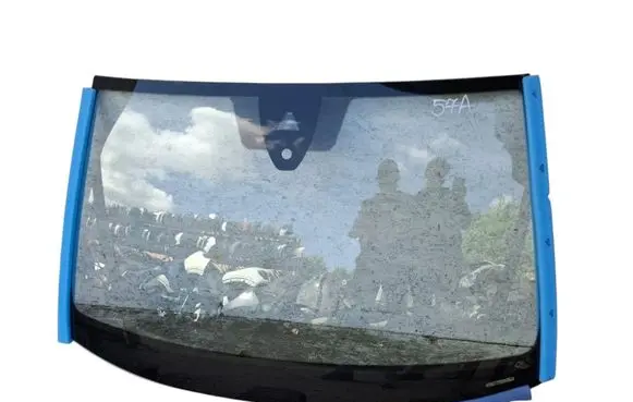 Skoda Karoq Front windscreen/windshield window 8UHTEILE