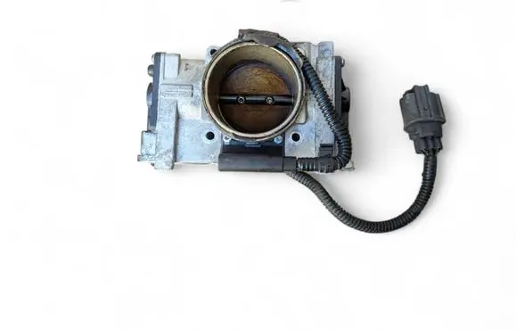 Volvo S60 Throttle valve 8644347
