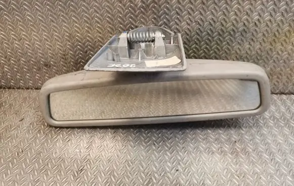 Mercedes-Benz C W203 Rear view mirror (interior) 2088100117