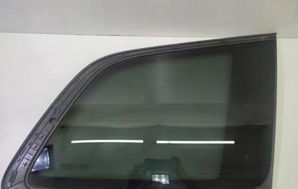 Volvo XC60 Rear side window