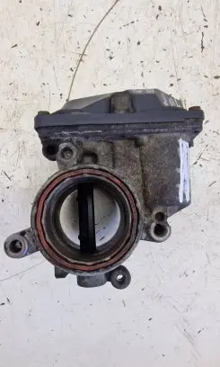 Volkswagen PASSAT B6 Throttle valve 03L128063E