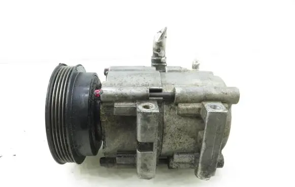 Hyundai Santa Fe Air conditioning (A/C) compressor (pump)
