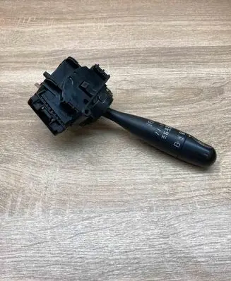 Toyota Corolla E120 E130 Wiper control stalk 173647