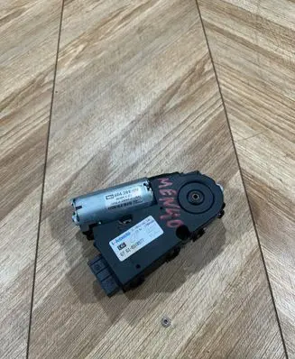 Mini One - Cooper R50 - 53 Sunroof motor/actuator 6918977 40439512V 1700440D