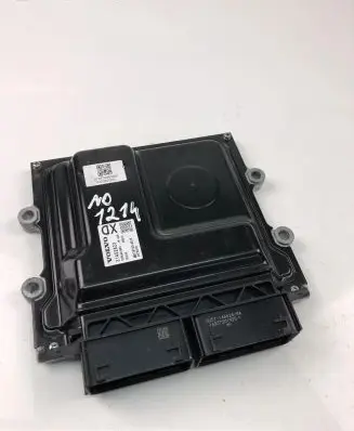 Volvo V40 Engine control unit/module 31452623