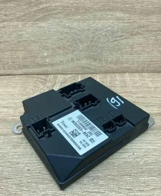 Mercedes-Benz E W211 Comfort/convenience module 2115458532