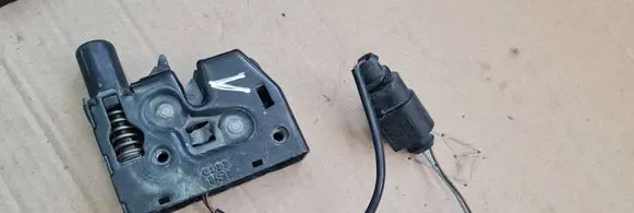 Audi A7 S7 4G Engine bonnet/hood lock/catch 4G0823509C