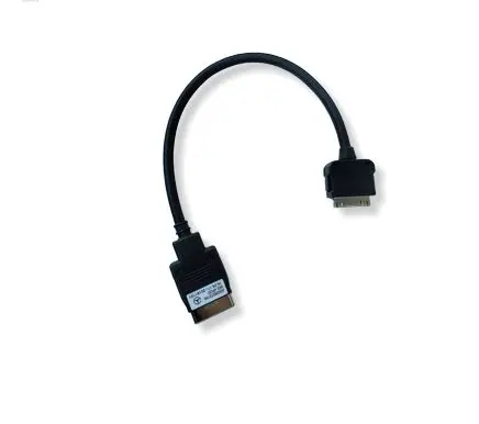 Mercedes-Benz GLA W156 X156 iPod connector socket A0028272104 20181101 A0028272304