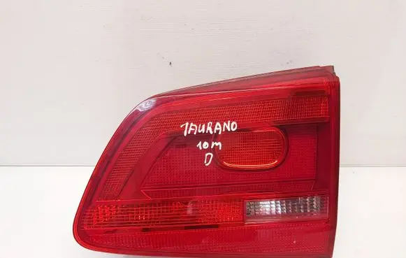 Volkswagen Touran II Tailgate rear/tail lights 1T0945094