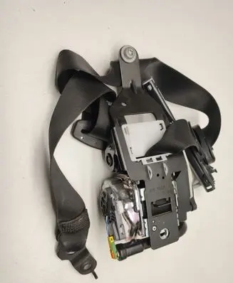 Mercedes-Benz CLS C218 X218 Front seatbelt A2128609185