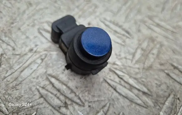 BMW 1 E81 E87 Parking PDC sensor 7837273 0263003741
