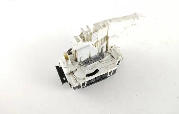 Volkswagen Crafter Front door lock A9067201735