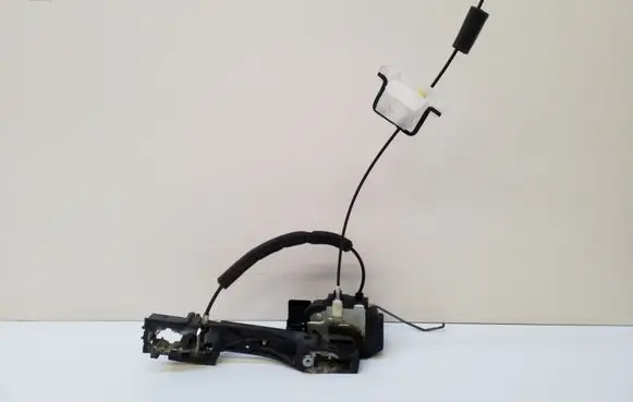 Nissan Murano Z50 Front door lock 3904C