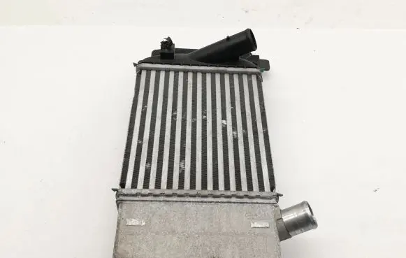 Toyota Yaris Intercooler radiator JD1271005380
