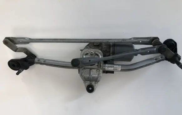 Audi A3 S3 8V Front wiper linkage and motor 8V1955119A 8V1955023D