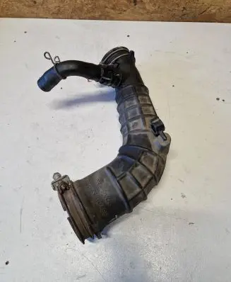Toyota Yaris Turbo air intake inlet pipe/hose 178000N010