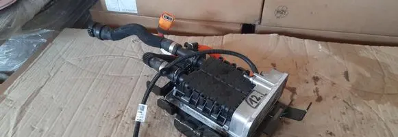 Peugeot 208 II Heater blower motor/fan resistor 9821712680