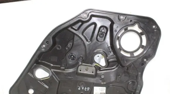 Volvo S60 Rear window lifting mechanism without motor 30784313
