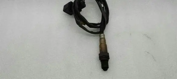 Audi A8 S8 D3 4E Lambda probe sensor 077906265AC