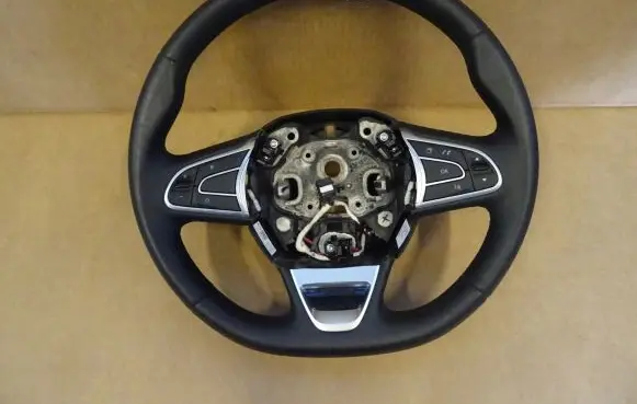 Renault Kadjar Steering wheel