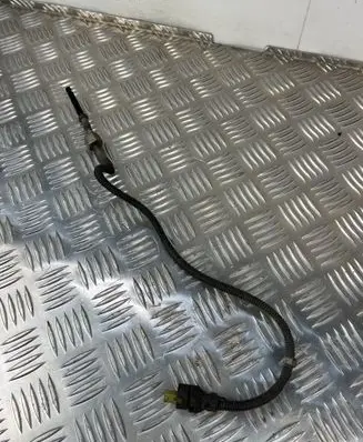 Mercedes-Benz E W212 Exhaust gas temperature sensor a0009057204