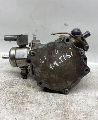 Audi A3 S3 A3 Sportback 8P Fuel injection high pressure pump 06h127825