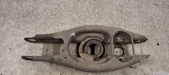 BMW 1 E81 E87 Rear upper control arm/wishbone 33326772899 6772899