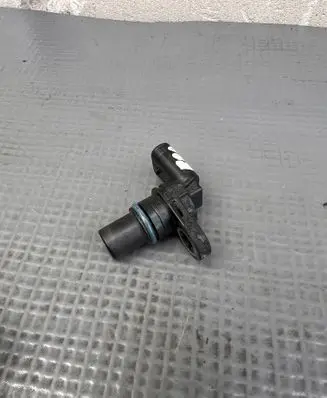 Audi A4 S4 B8 8K Camshaft speed sensor 07L905163C