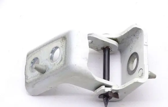 Peugeot 308 Rear door lower hinge