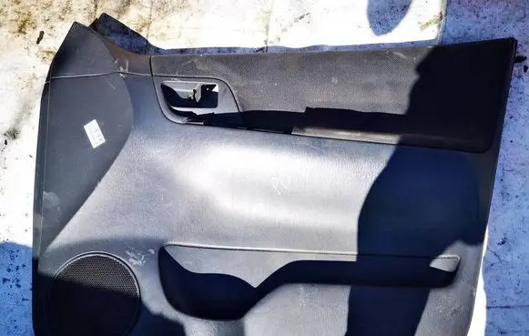 Toyota Corolla Verso E121 Front door card panel trim 6761113170 67611-13170