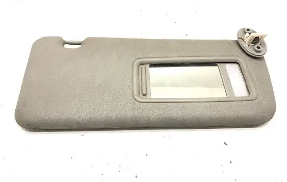 Sun visor