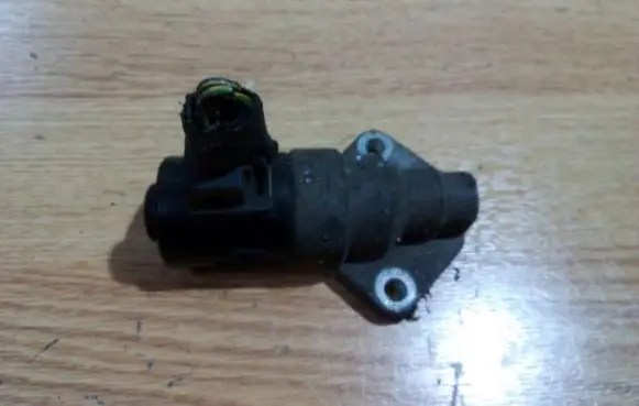 Ford Mondeo MK I Idle control valve (regulator) 938F9F715AC 938F-9F715-AC